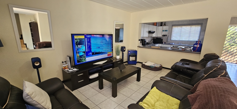 3 Bedroom Property for Sale in South Crest Gauteng