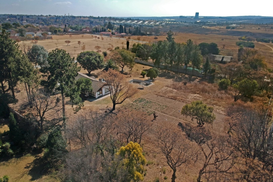 0 Bedroom Property for Sale in Buccleuch Gauteng