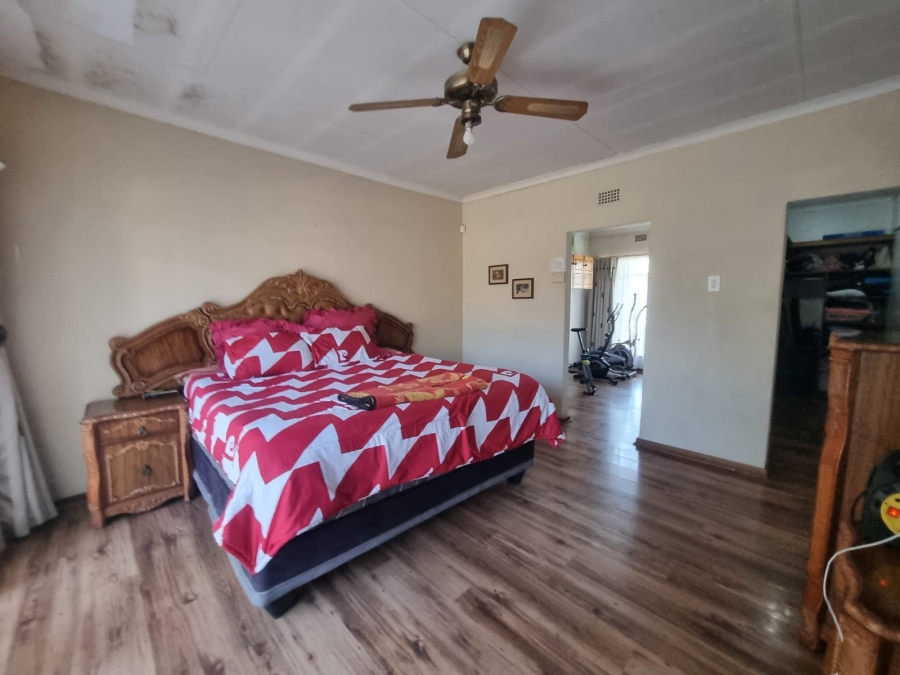 4 Bedroom Property for Sale in Three Rivers East Gauteng