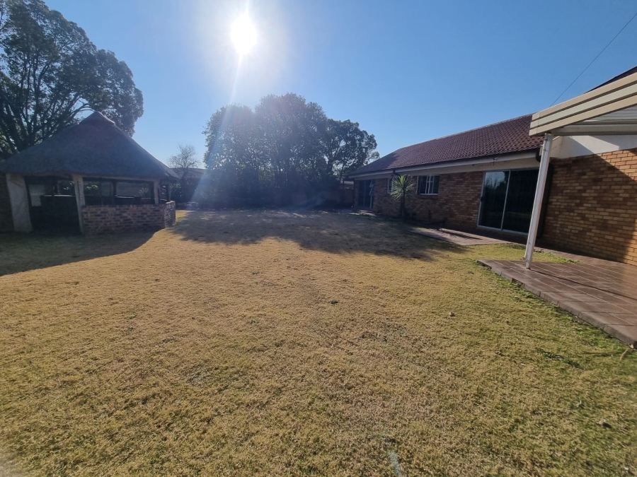 4 Bedroom Property for Sale in Three Rivers East Gauteng