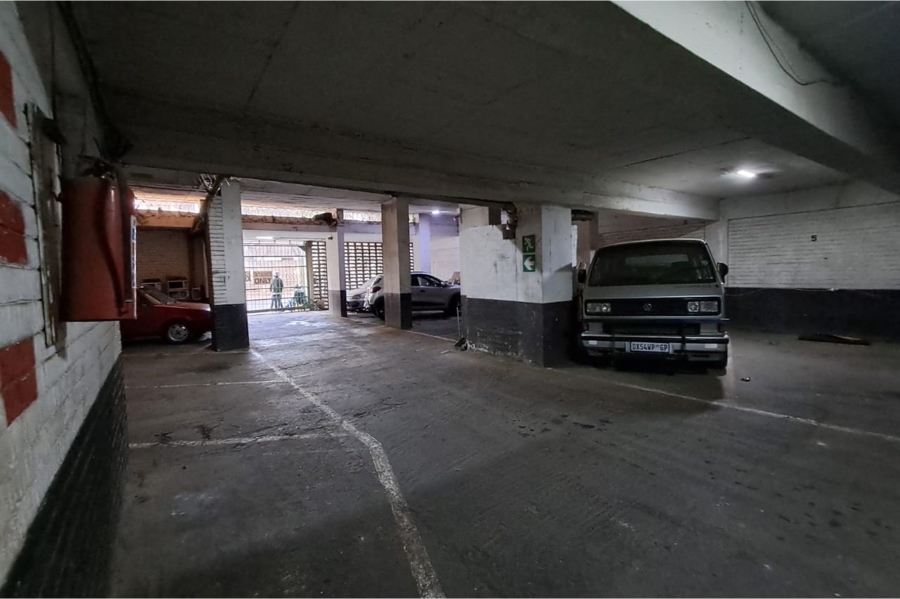 2 Bedroom Property for Sale in Berea Gauteng