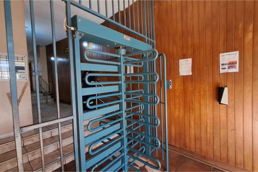 2 Bedroom Property for Sale in Berea Gauteng