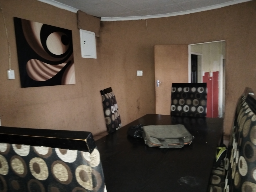 3 Bedroom Property for Sale in Houtkop A H Gauteng