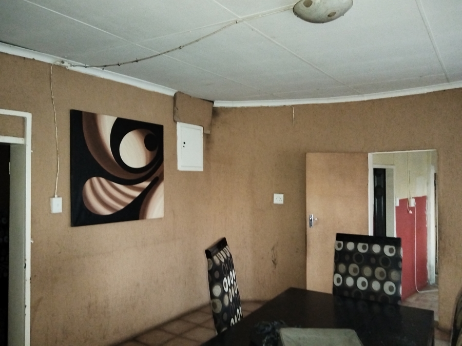 3 Bedroom Property for Sale in Houtkop A H Gauteng