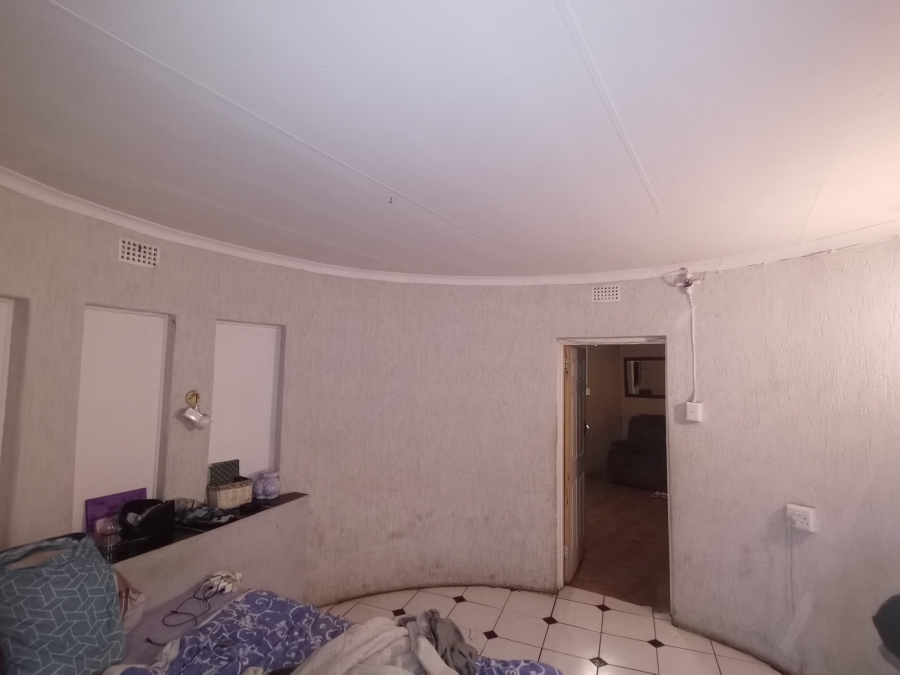 3 Bedroom Property for Sale in Houtkop A H Gauteng