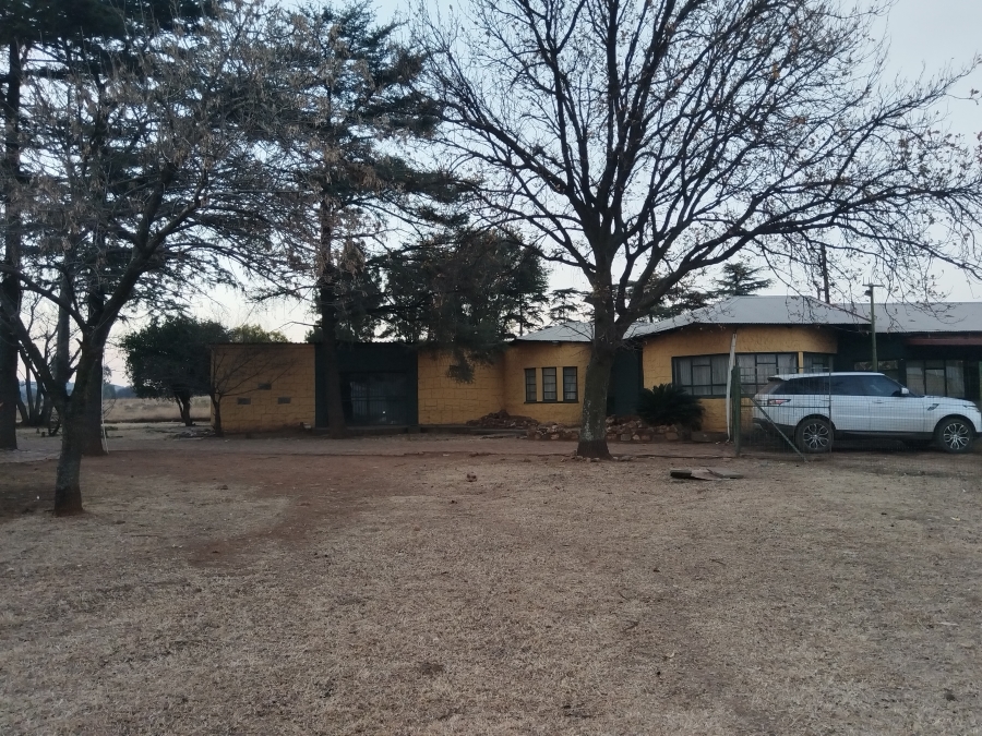 3 Bedroom Property for Sale in Houtkop A H Gauteng