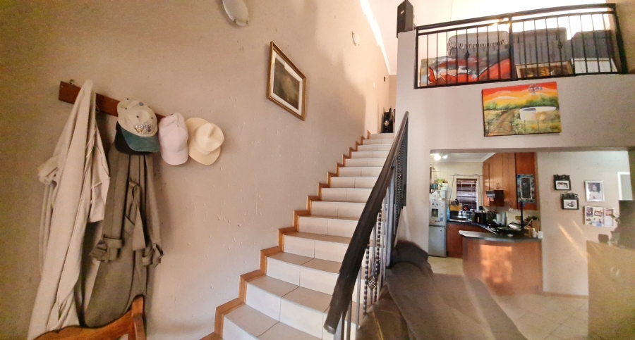 2 Bedroom Property for Sale in Noordheuwel Gauteng