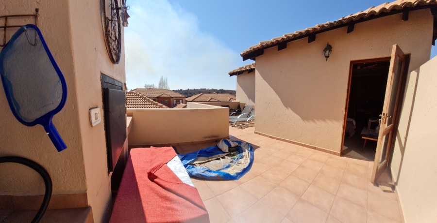 2 Bedroom Property for Sale in Noordheuwel Gauteng