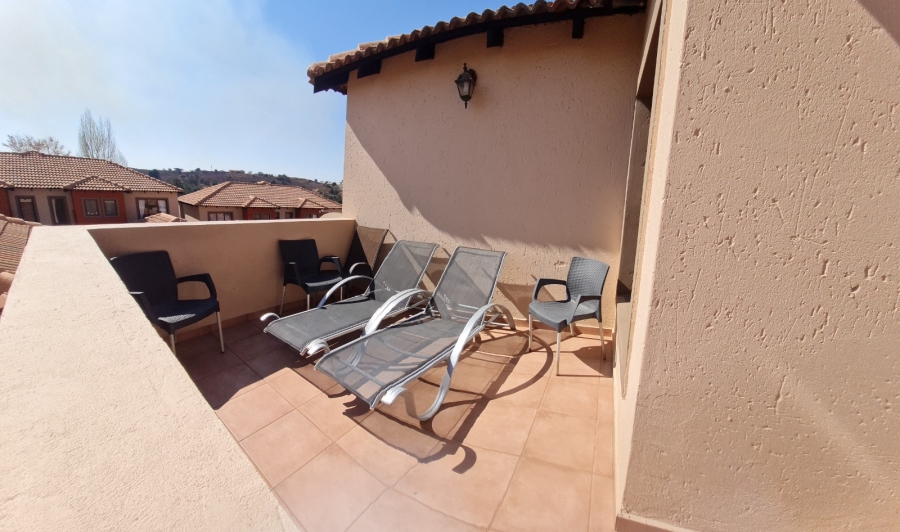 2 Bedroom Property for Sale in Noordheuwel Gauteng