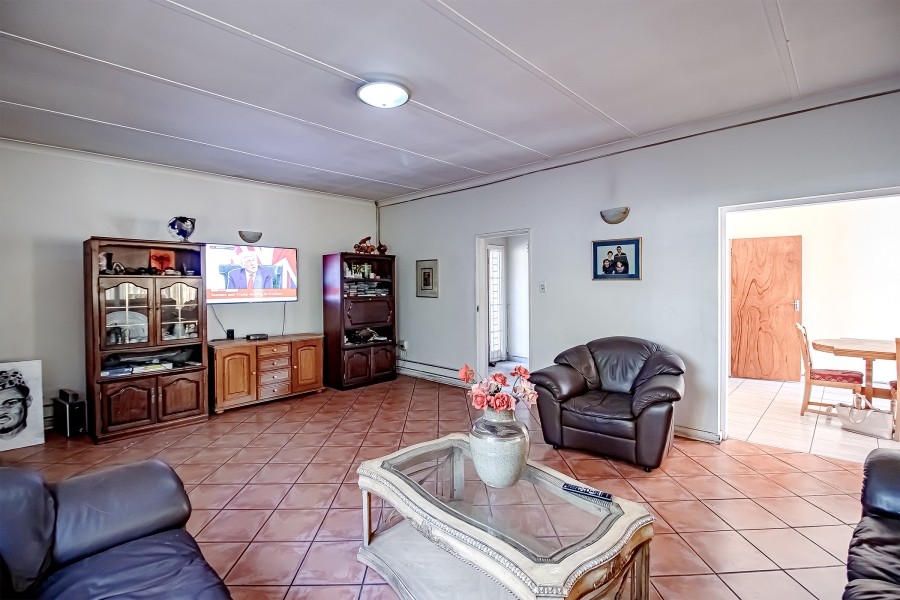 8 Bedroom Property for Sale in Brooklyn Gauteng