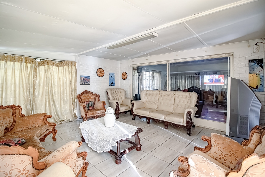 8 Bedroom Property for Sale in Brooklyn Gauteng