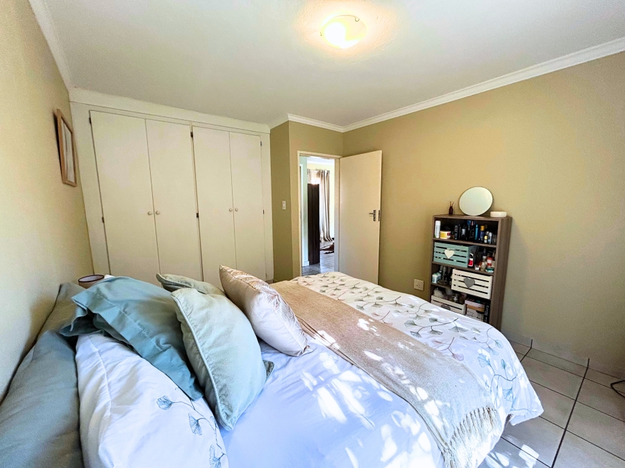 2 Bedroom Property for Sale in The Reeds Gauteng