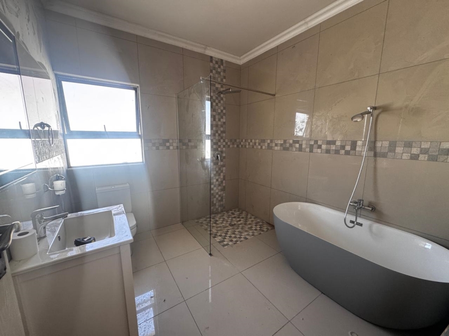 3 Bedroom Property for Sale in Arundo Estate Gauteng