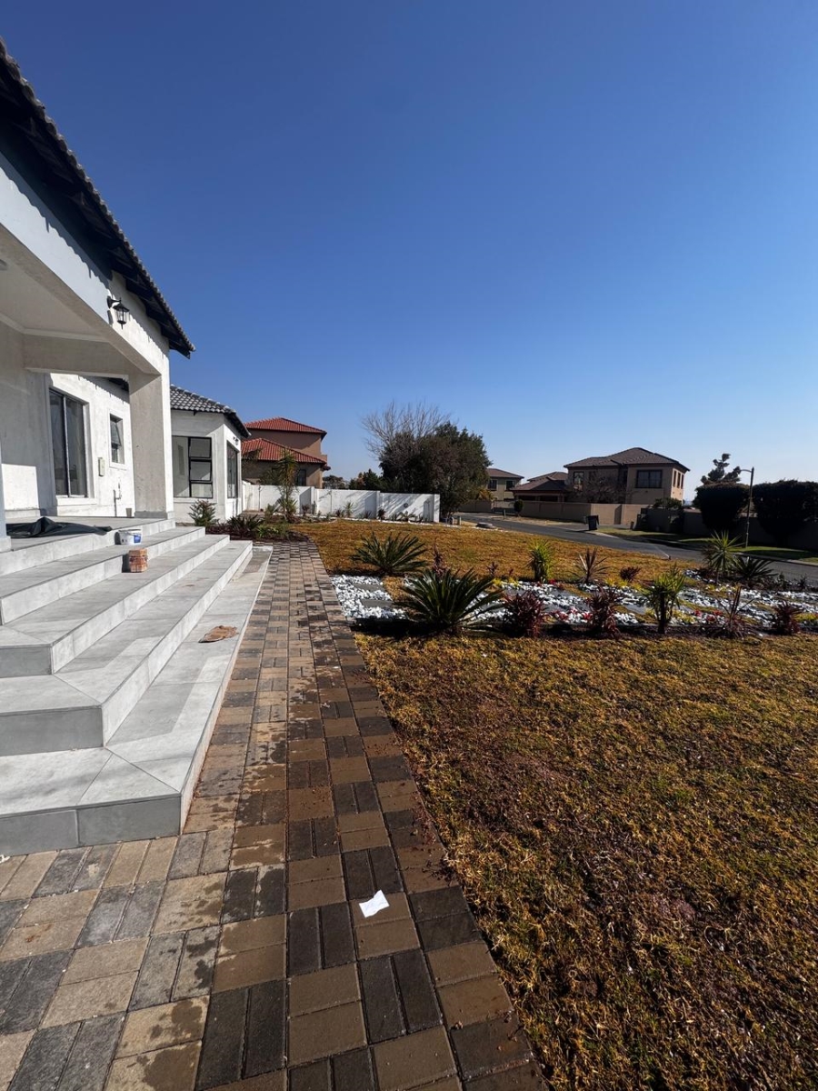 3 Bedroom Property for Sale in Arundo Estate Gauteng