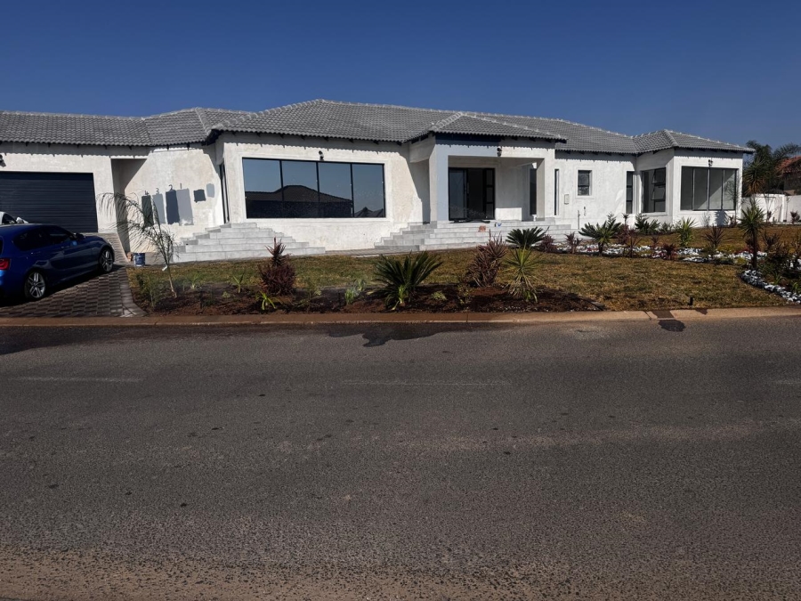 3 Bedroom Property for Sale in Arundo Estate Gauteng