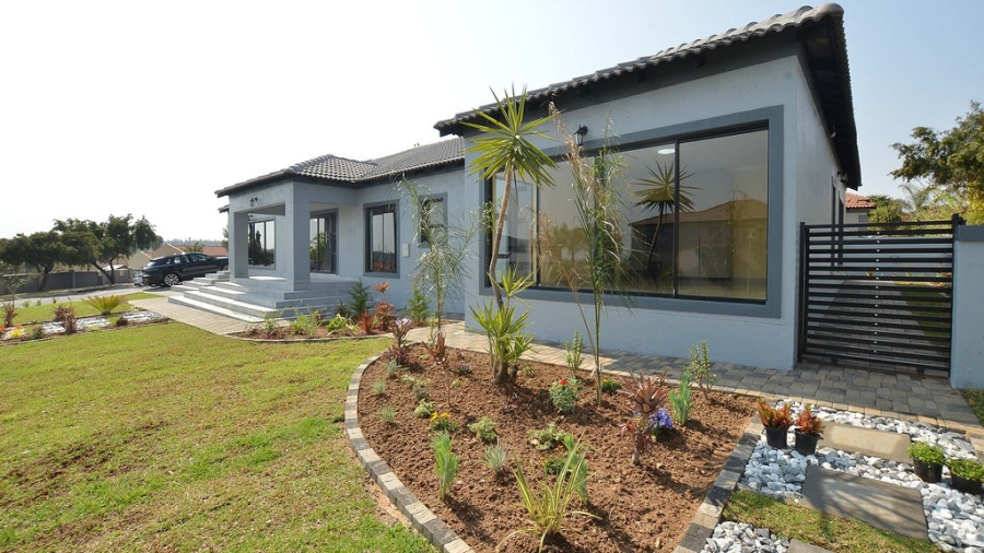 3 Bedroom Property for Sale in Arundo Estate Gauteng