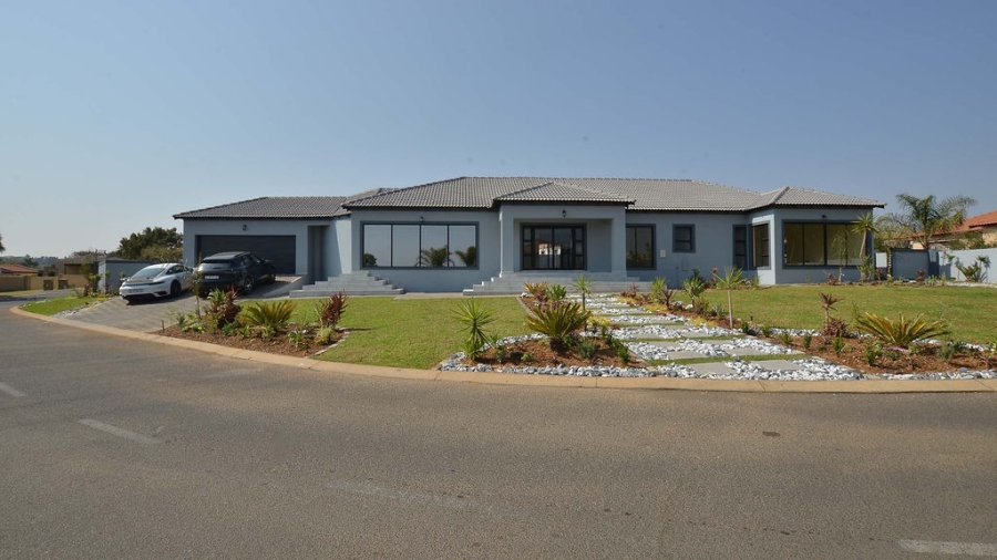 3 Bedroom Property for Sale in Arundo Estate Gauteng