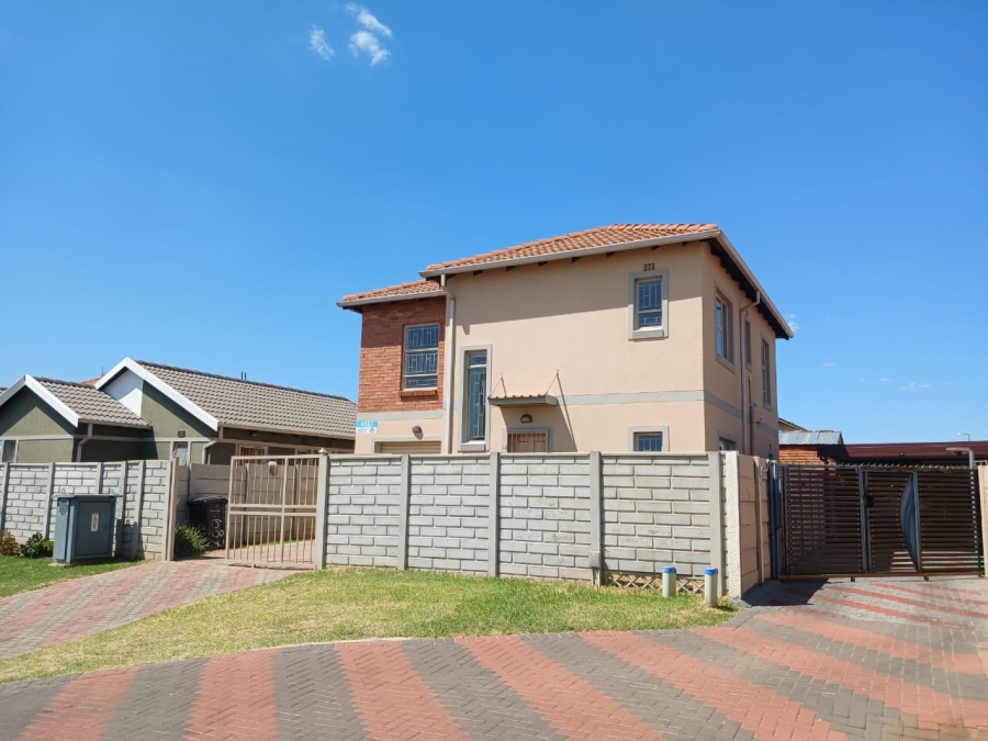 4 Bedroom Property for Sale in Leopard