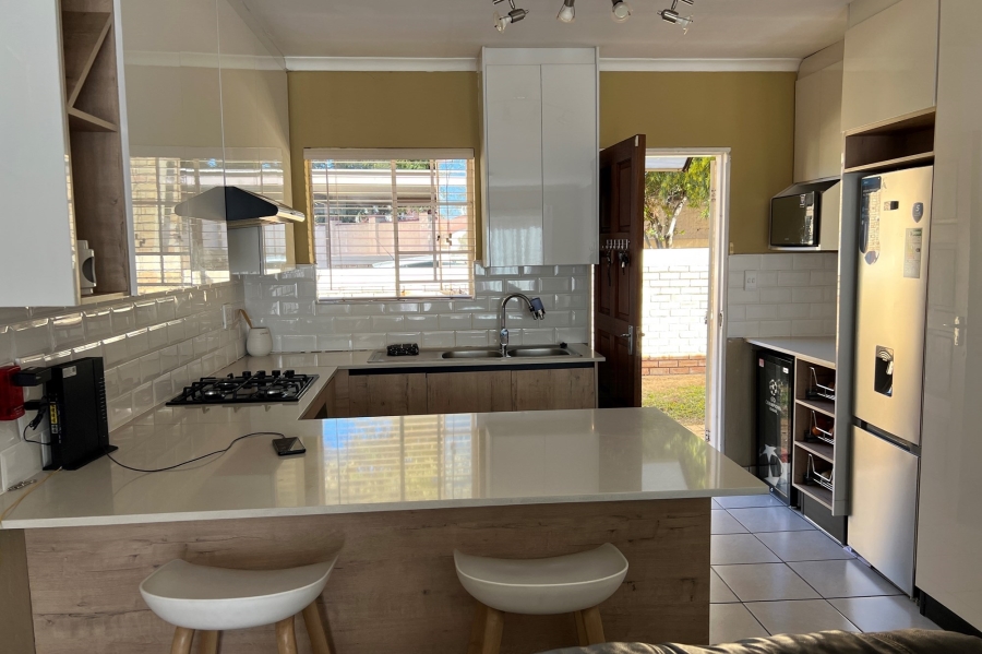 3 Bedroom Property for Sale in Heuwelsig Estate Gauteng