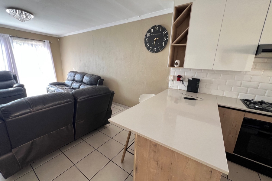 3 Bedroom Property for Sale in Heuwelsig Estate Gauteng