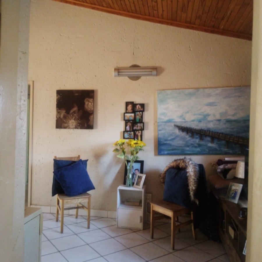 4 Bedroom Property for Sale in Kenleaf Gauteng