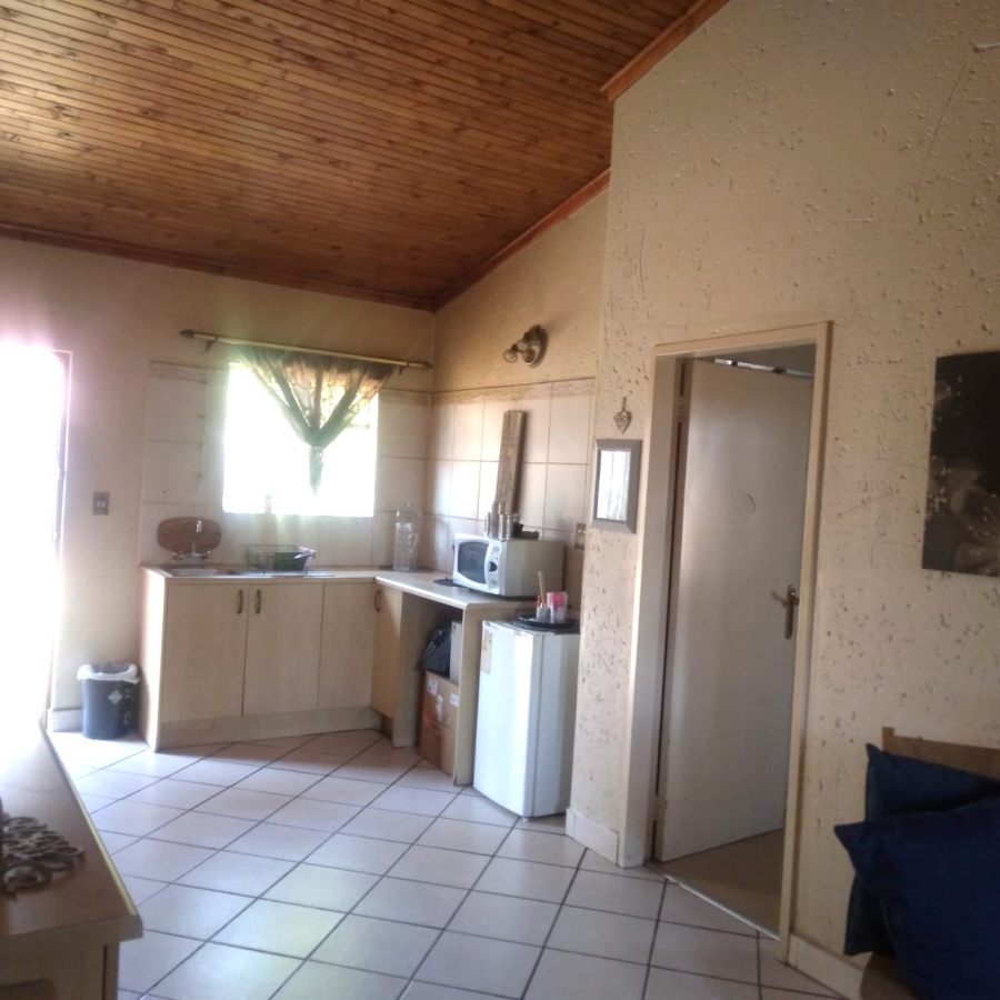 4 Bedroom Property for Sale in Kenleaf Gauteng