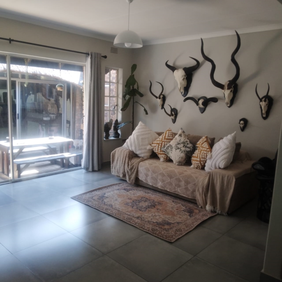 4 Bedroom Property for Sale in Kenleaf Gauteng