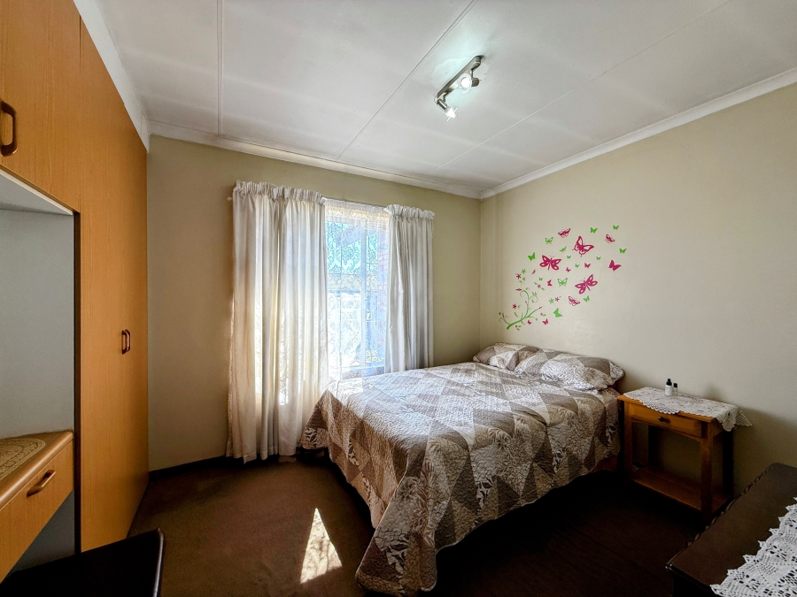 3 Bedroom Property for Sale in East Lynne Gauteng