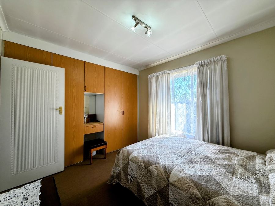 3 Bedroom Property for Sale in East Lynne Gauteng