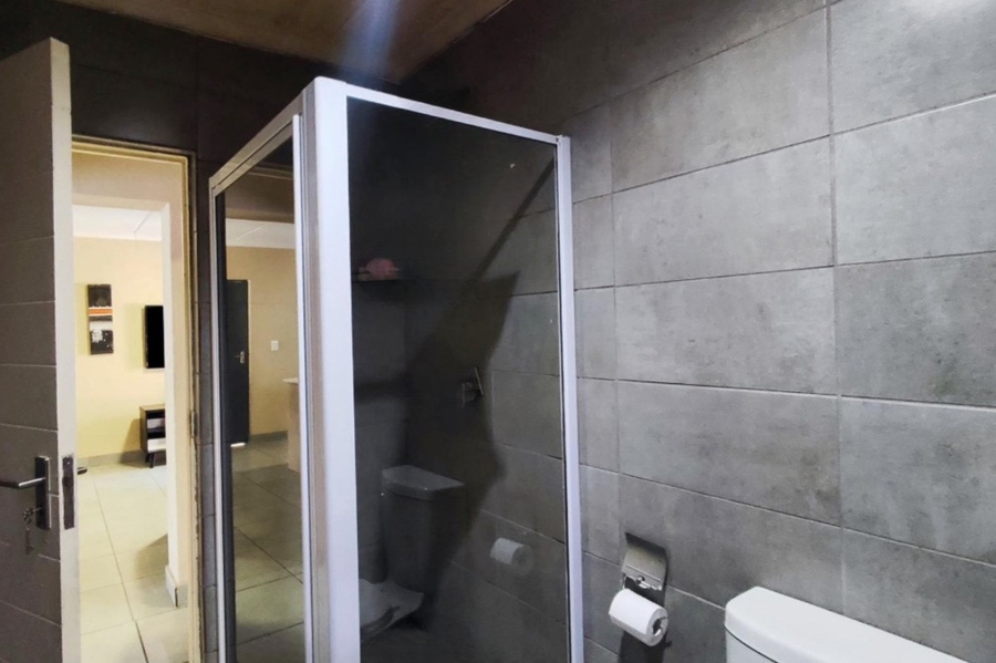 2 Bedroom Property for Sale in Pomona Gauteng