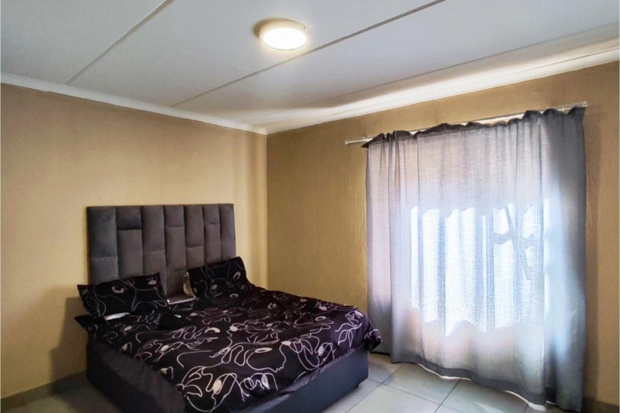 2 Bedroom Property for Sale in Pomona Gauteng