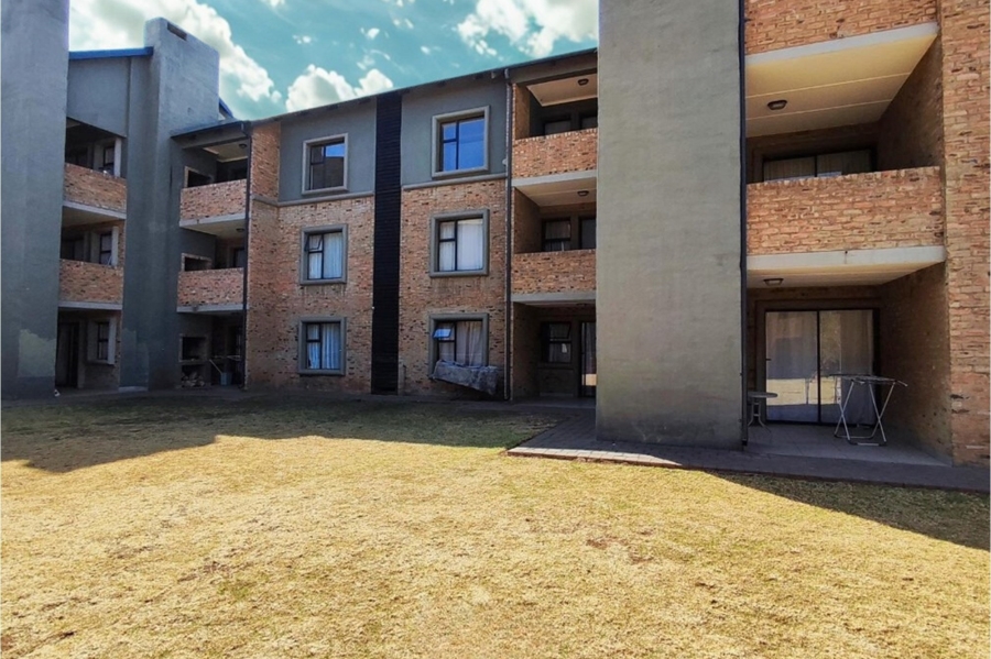 2 Bedroom Property for Sale in Pomona Gauteng