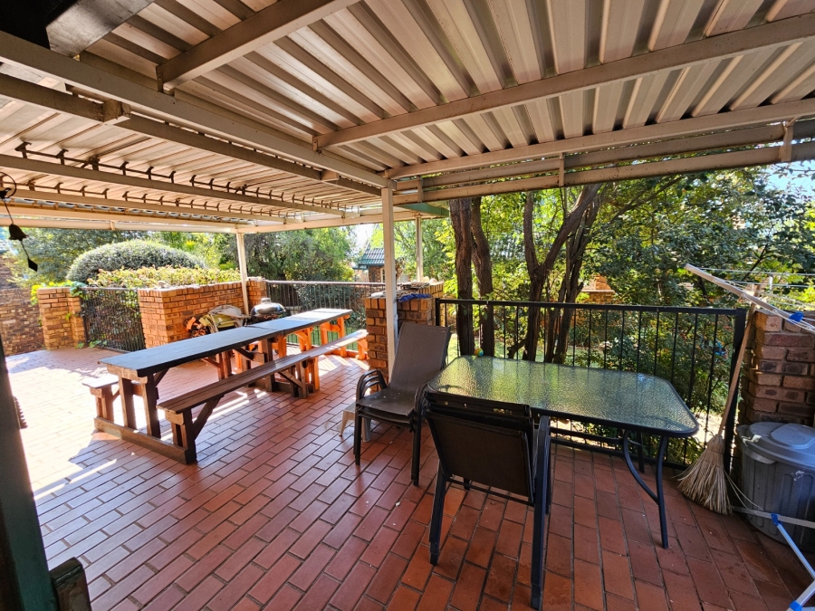 3 Bedroom Property for Sale in Zwartkop Gauteng