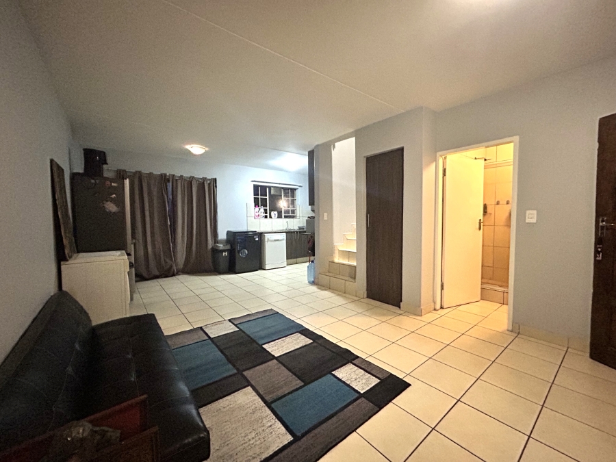 3 Bedroom Property for Sale in Annlin Gauteng