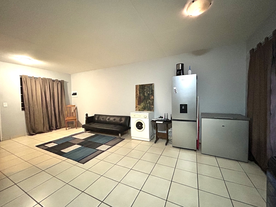 3 Bedroom Property for Sale in Annlin Gauteng