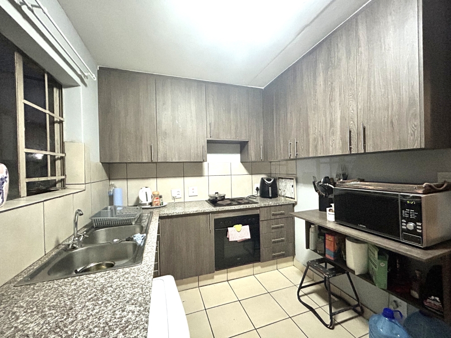 3 Bedroom Property for Sale in Annlin Gauteng