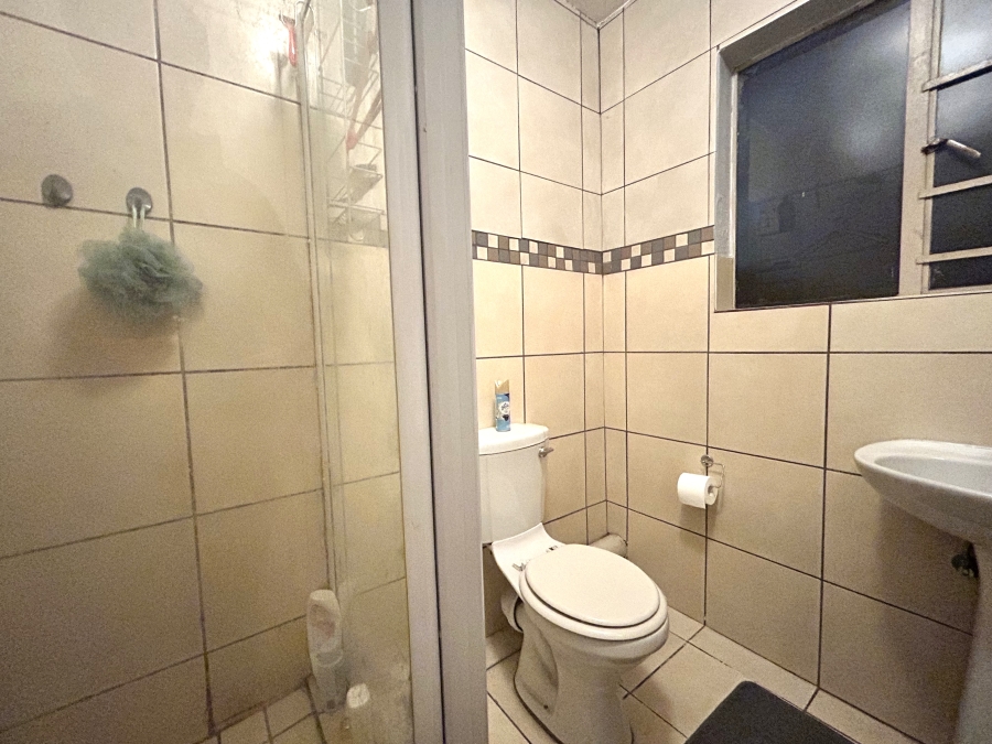 3 Bedroom Property for Sale in Annlin Gauteng