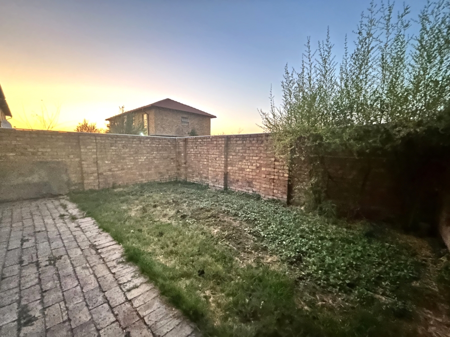 3 Bedroom Property for Sale in Annlin Gauteng