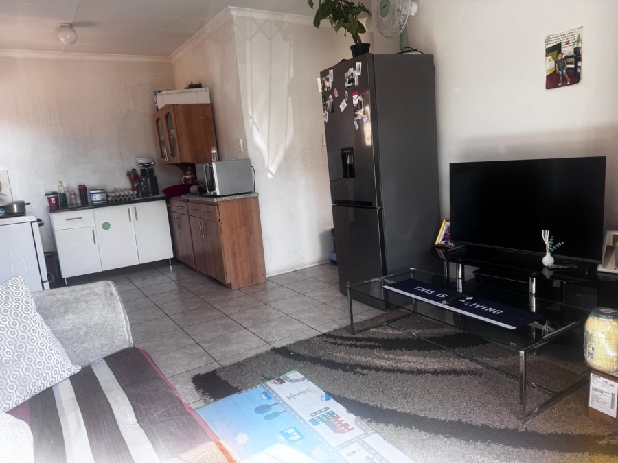 2 Bedroom Property for Sale in Cosmo City Gauteng