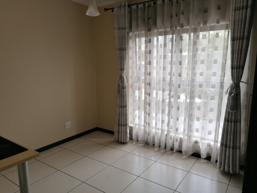 2 Bedroom Property for Sale in Fourways Gauteng