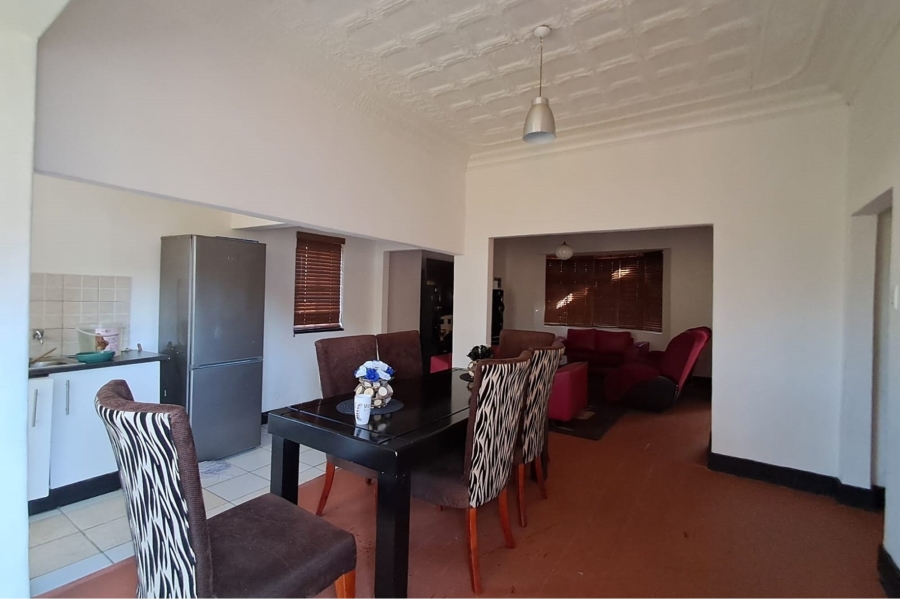 2 Bedroom Property for Sale in Observatory Gauteng
