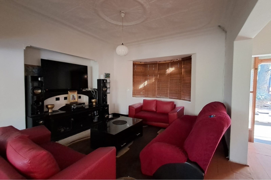 2 Bedroom Property for Sale in Observatory Gauteng