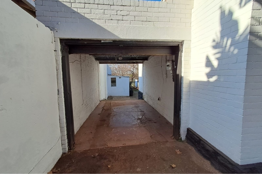 2 Bedroom Property for Sale in Observatory Gauteng