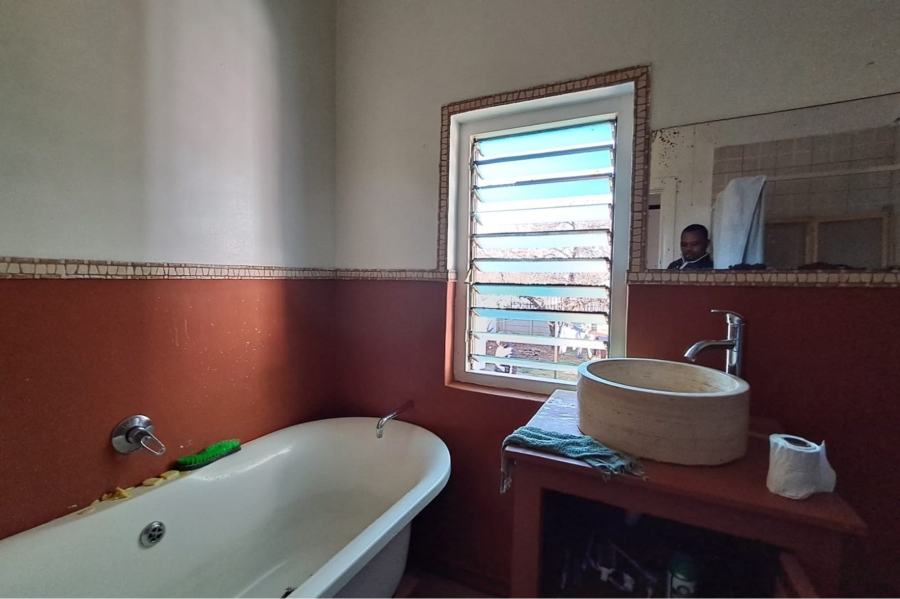 2 Bedroom Property for Sale in Observatory Gauteng