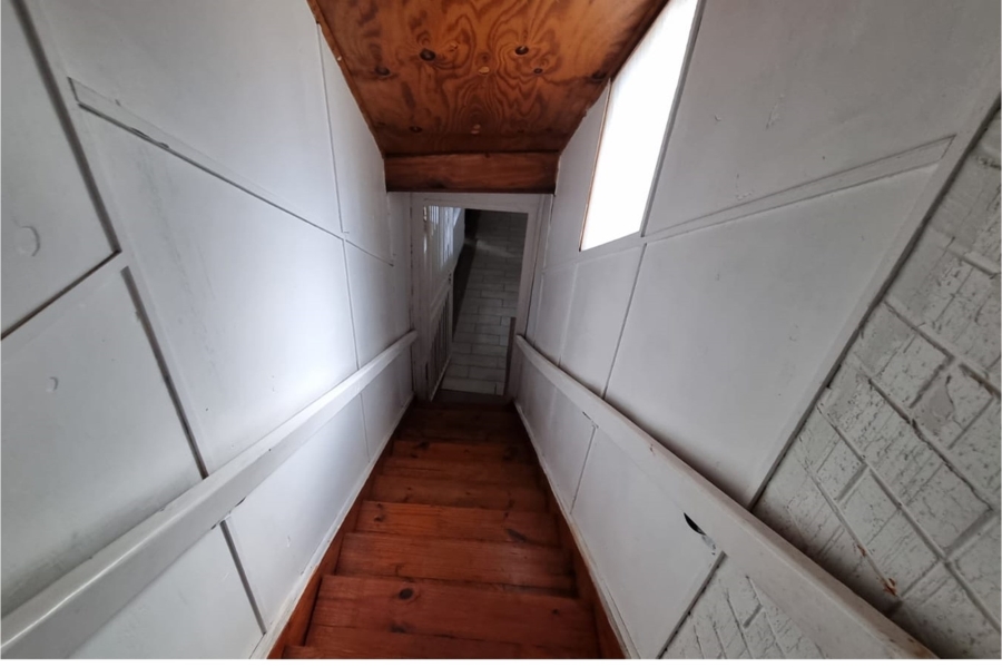 13 Bedroom Property for Sale in Petersfield Gauteng