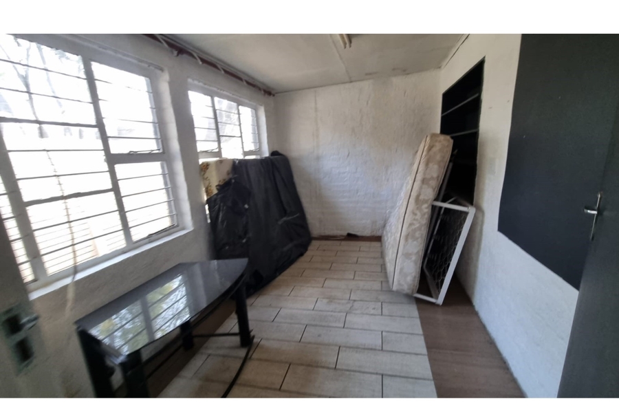 13 Bedroom Property for Sale in Petersfield Gauteng