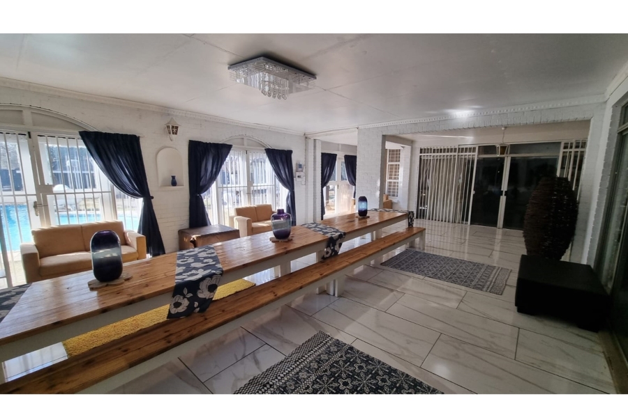 13 Bedroom Property for Sale in Petersfield Gauteng