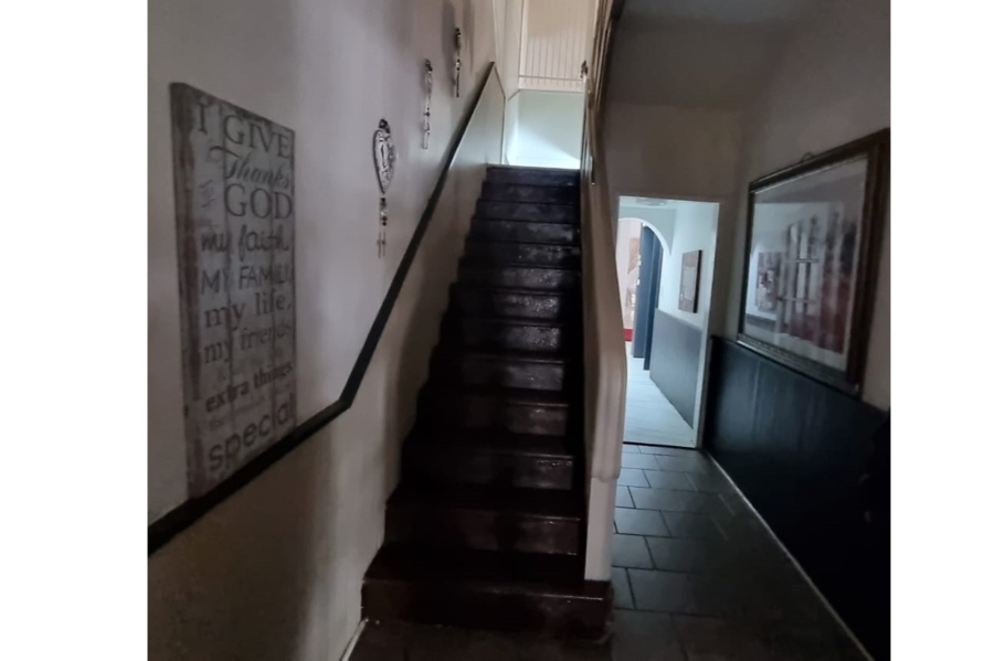 13 Bedroom Property for Sale in Petersfield Gauteng