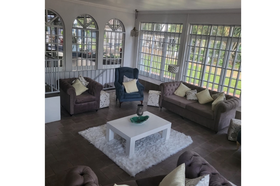 13 Bedroom Property for Sale in Petersfield Gauteng