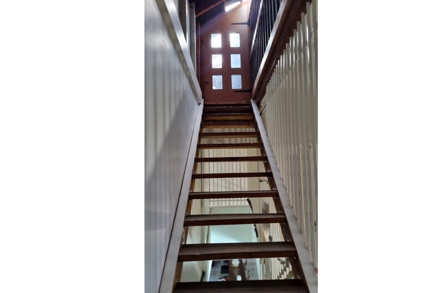 13 Bedroom Property for Sale in Petersfield Gauteng